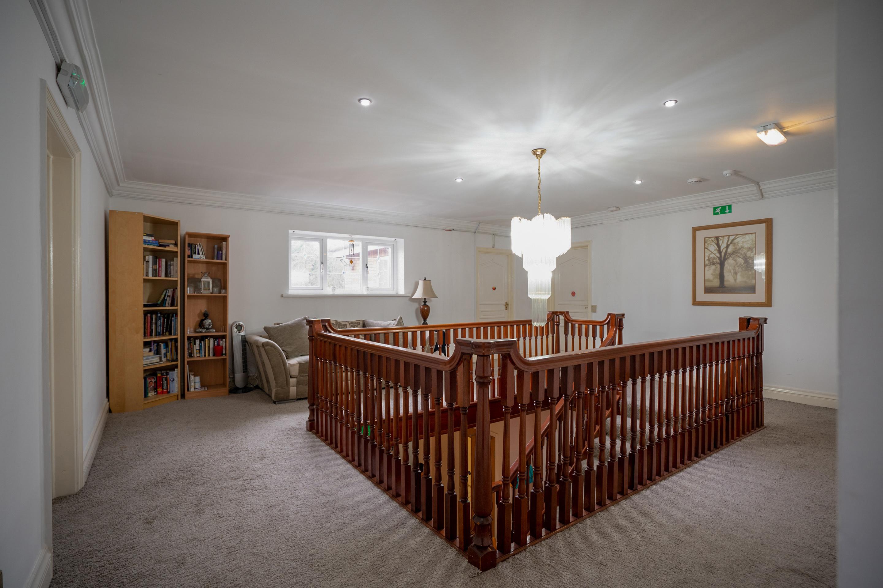 Oyo Oakcroft Guest House Manchester Airport Ringway エクステリア 写真