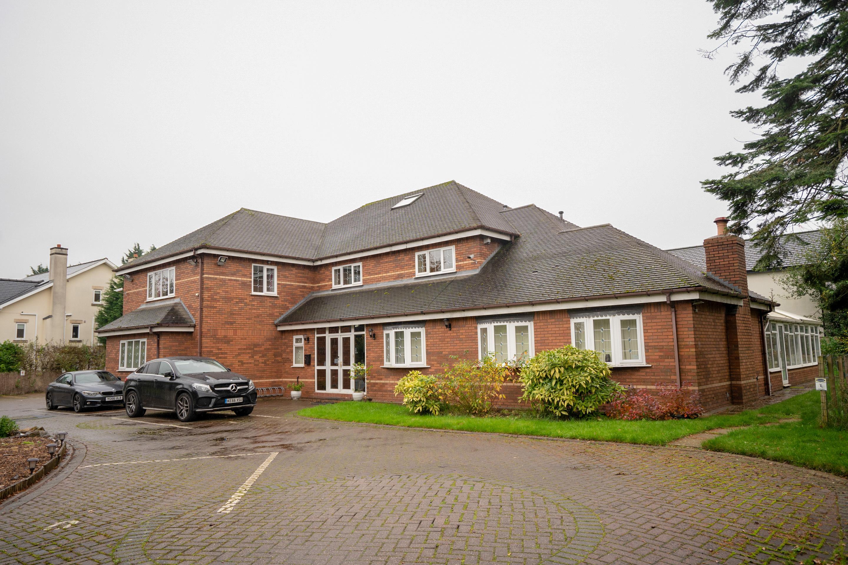 Oyo Oakcroft Guest House Manchester Airport Ringway エクステリア 写真