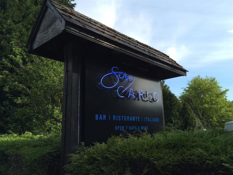 Oyo Oakcroft Guest House Manchester Airport Ringway エクステリア 写真