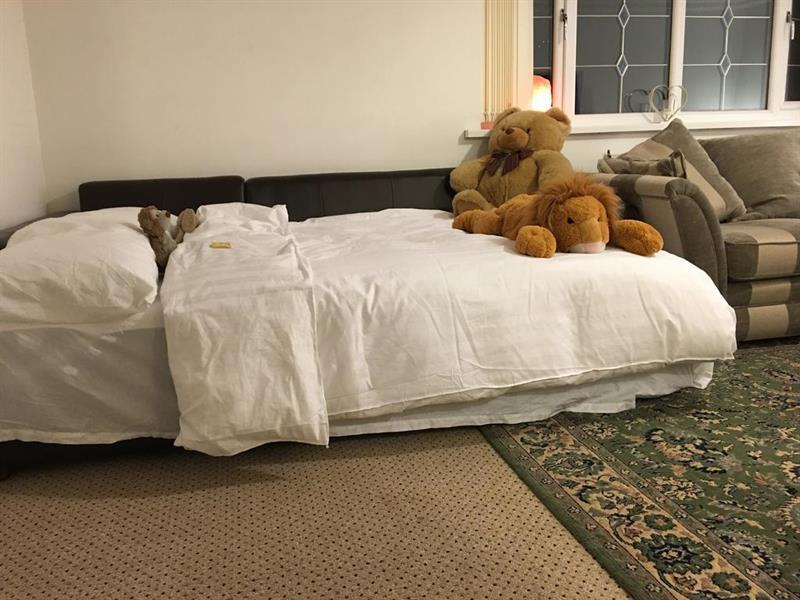 Oyo Oakcroft Guest House Manchester Airport Ringway エクステリア 写真